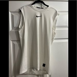 Nike Pro Dri-Fit athletic sleeveless top. Great condition 7/10.